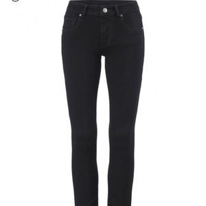 CAbi The Skinny Jean - Size 10